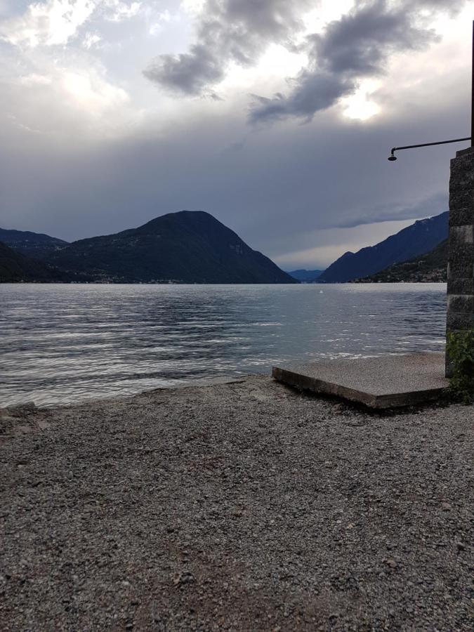 Hotel Vakantiehuis Casasdecasper - Camping Italie Porlezza Exterior foto